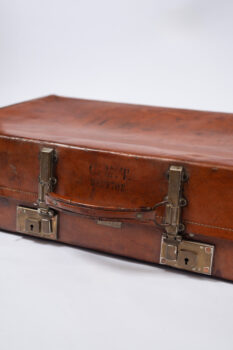 1930s ‘Revelation’ extendable leather suitcase